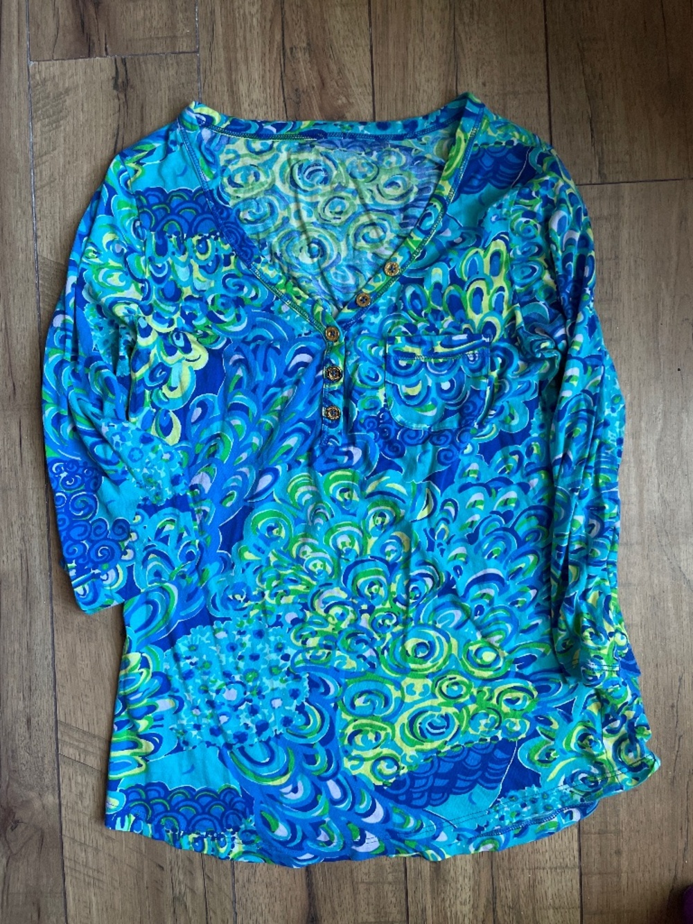 Lily Pulitzer half Button Front top